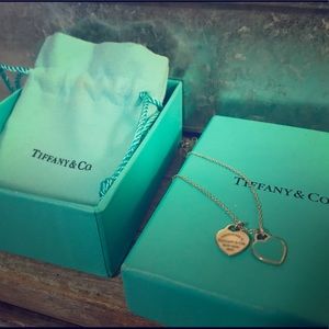 Mint condition Tiffany&company necklace.
